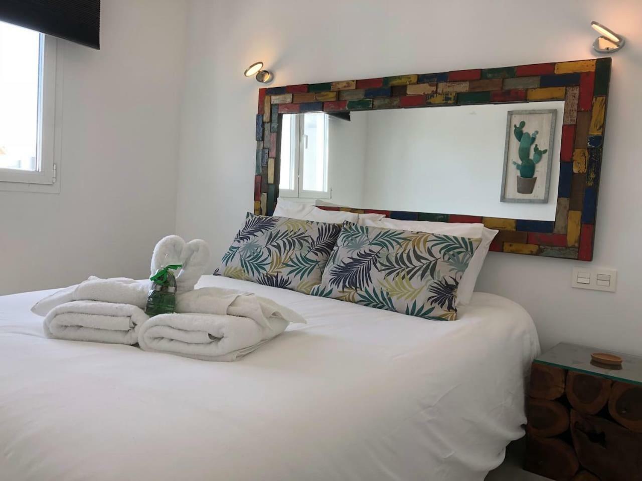 Sea Breeze With Shared Pool And Near The Beach Apartment Costa Teguise Exterior photo